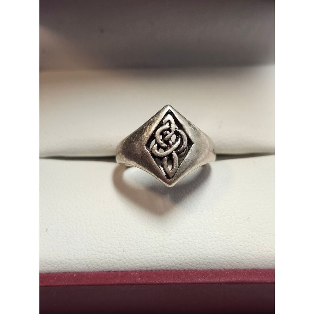 Vintage Sterling Silver Celtic Knot Signet Ring 925 PSCL VTG Size 4